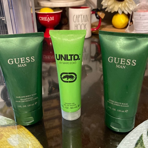 Guess Grooming Steal Till 116 Guess Shower Gel And After Shave